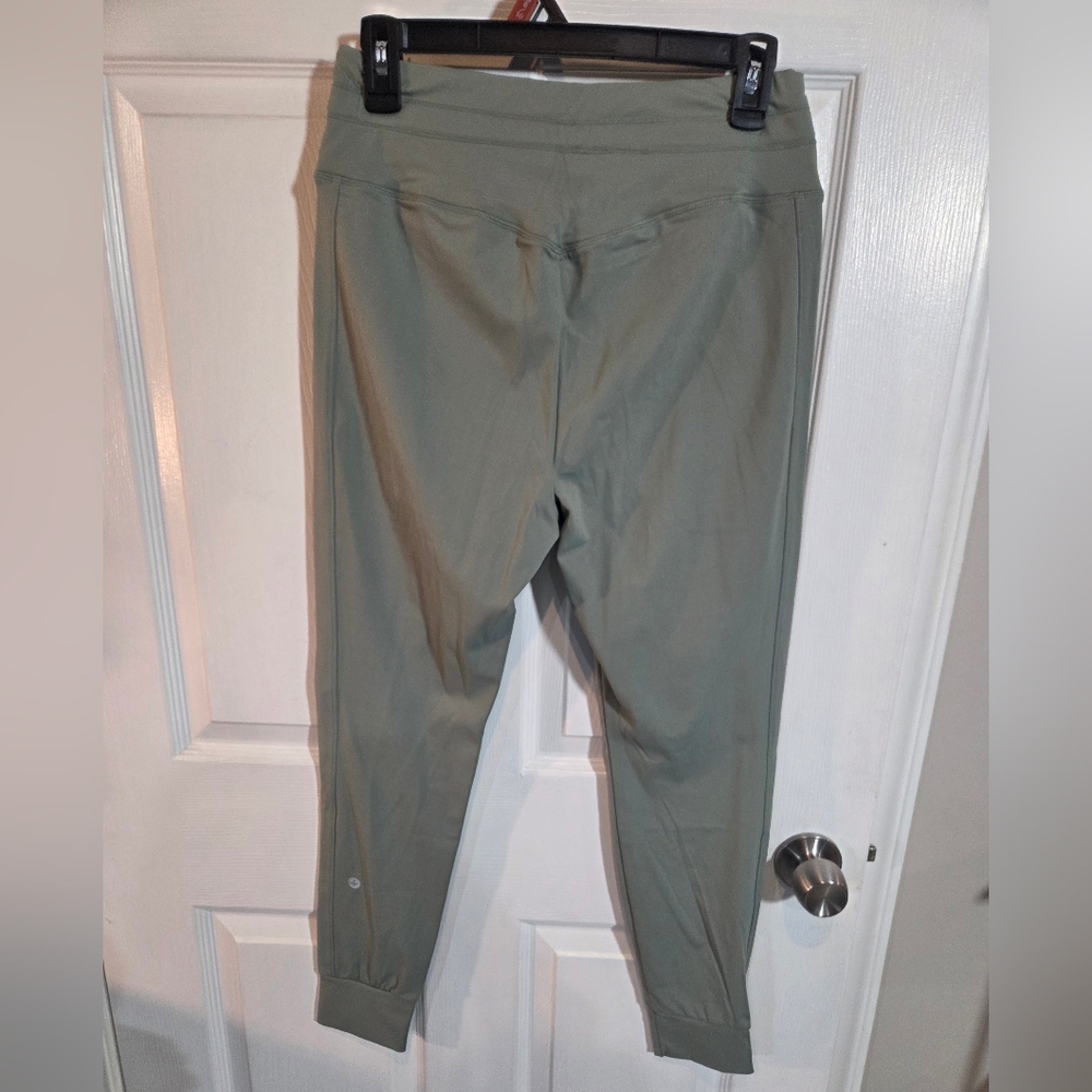 HALARA SoftlyZero™ Plush High Waisted Drawstring Pocket Plain Full Length Jogger - Picture 7 of 9